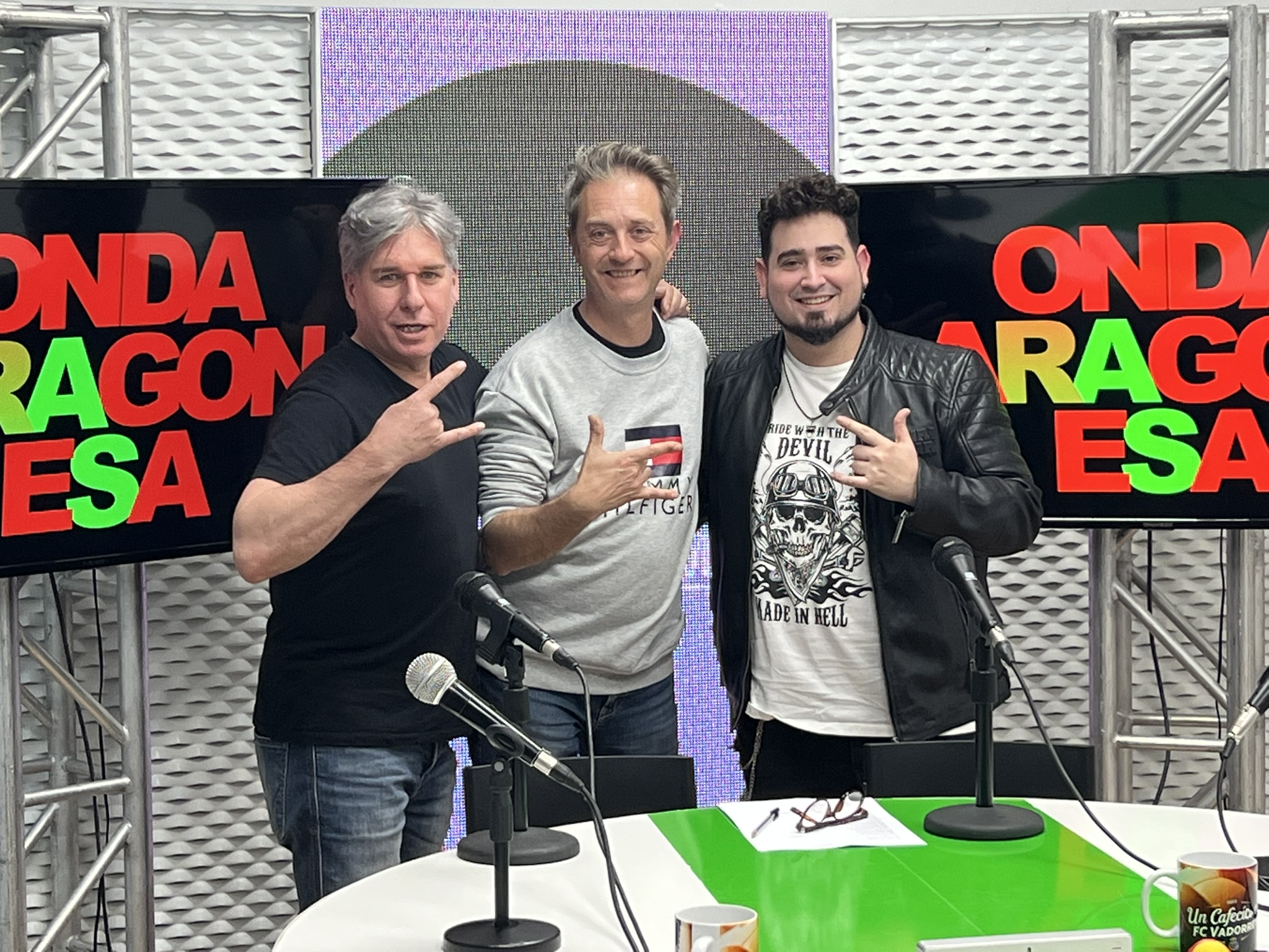 Contratar Grupo Strenos. Contratar Strenos Rock Band. Contratar artistas. Booking artistas. Grupo Strenos. Grupos versiones. Máxima Fusión. Prensa Strenos Rock Band. Comunicación y Prensa Máxima Fusión.